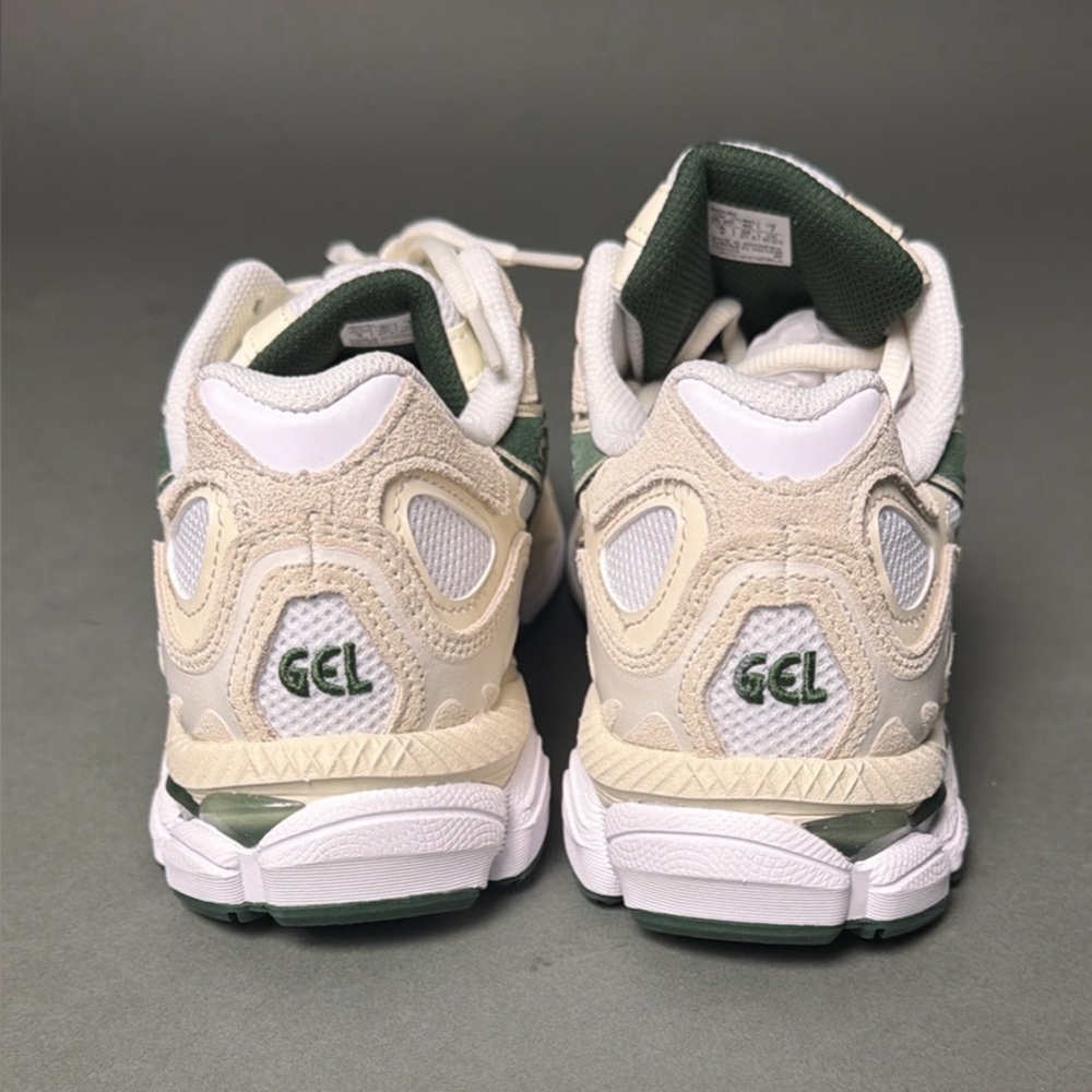 ASICS Gel-NYC sneaker in “Ivory/Forest Night” colorway. - Picture 3 of 6